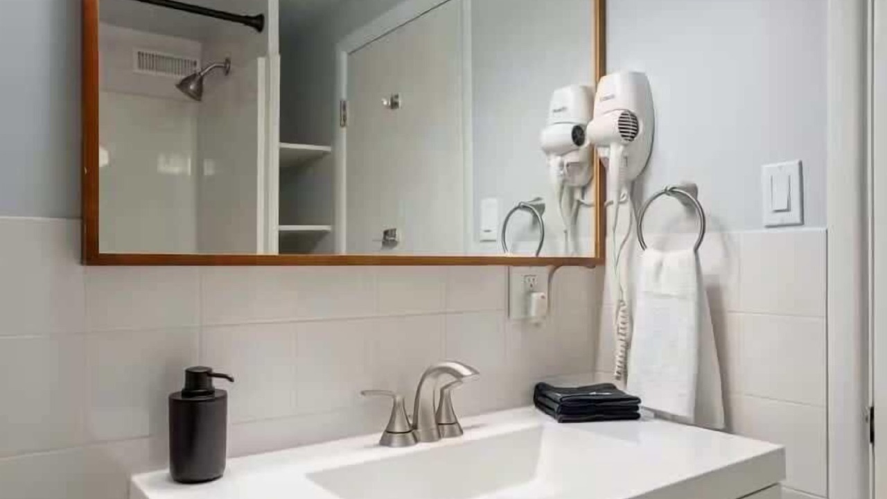 Photo of Bathroom in Drumheller