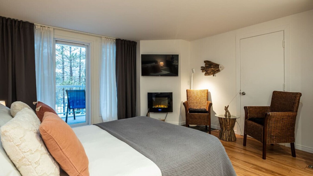 Photo of Bedroom in Mont-Tremblant Village