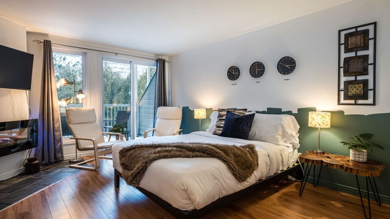 Photo of Bedroom in Mont-Tremblant Village