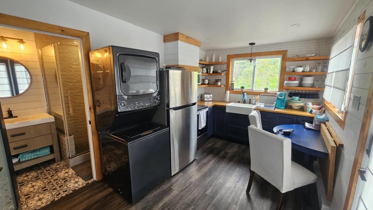 Photo of Kitchen in Lawrencetown