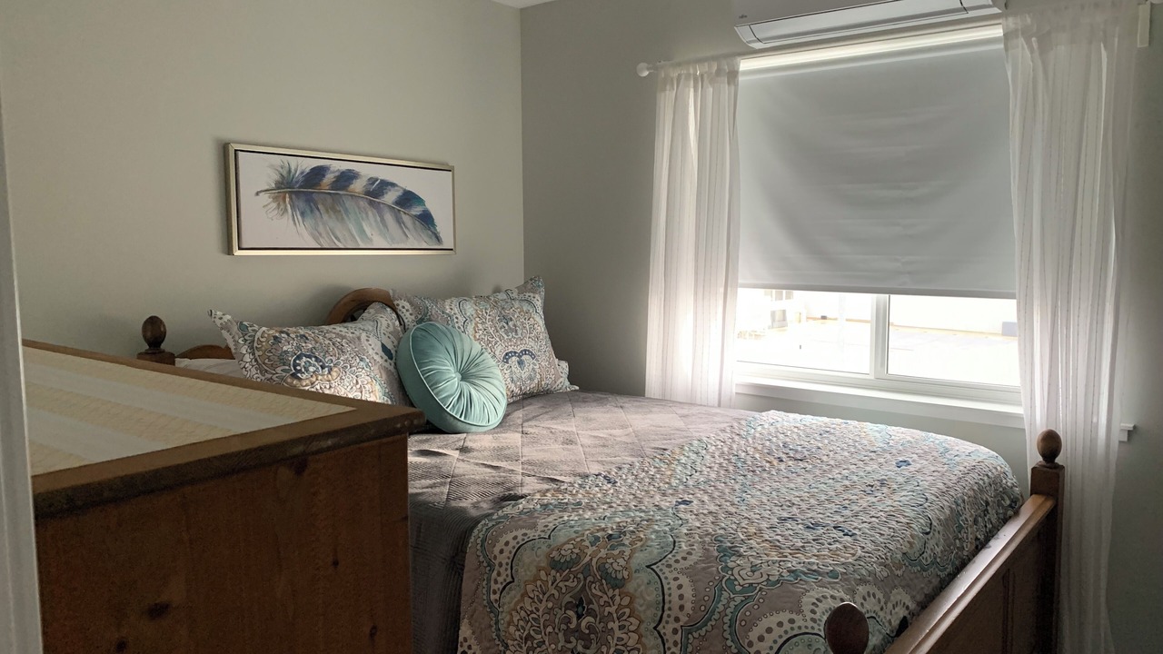 Photo of Bedroom in Okanagan-Similkameen