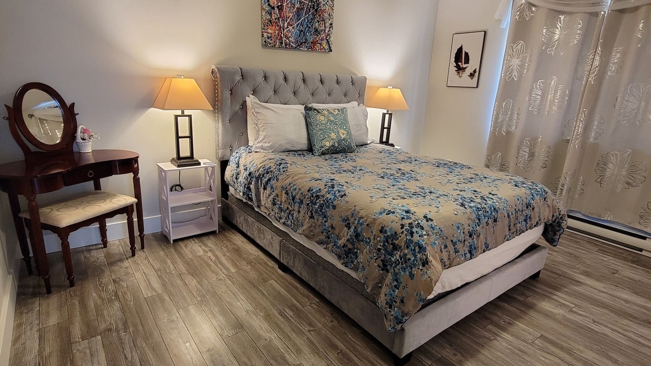 Photo of Bedroom in West Sechelt