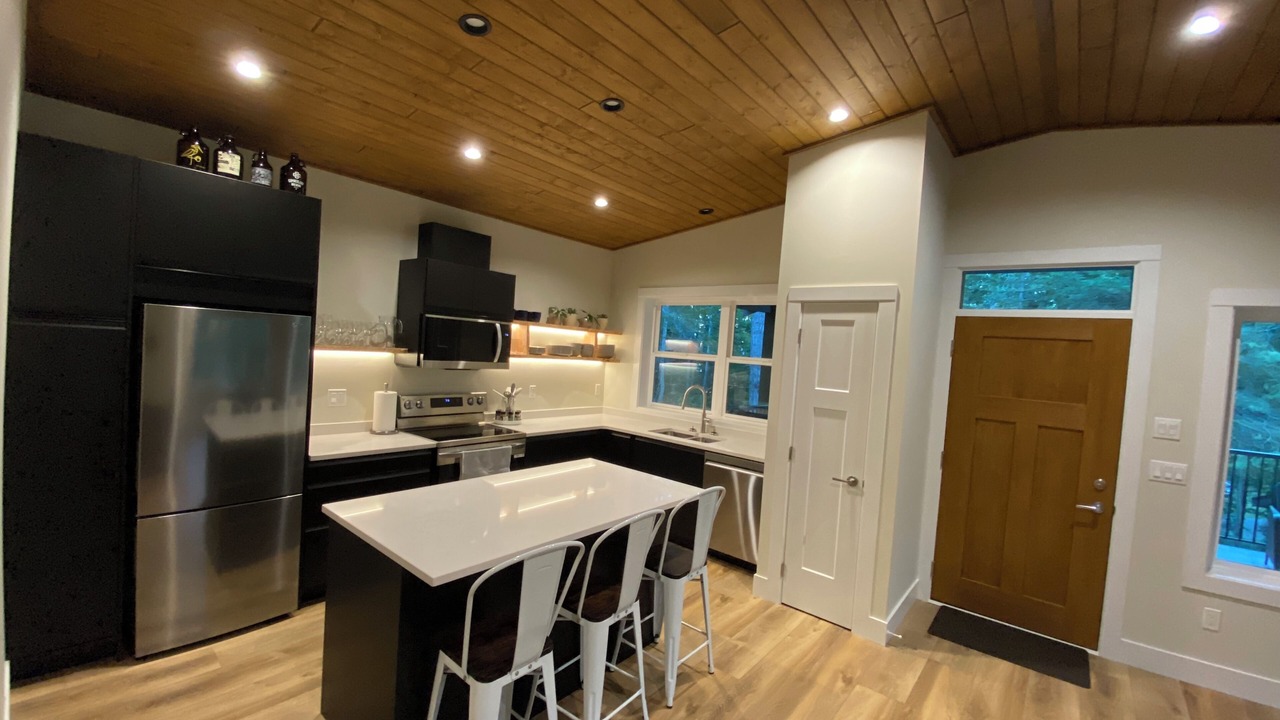 Photo of Kitchen in Courtenay