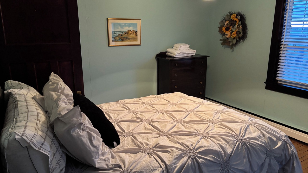 Photo of Bedroom in Mayerthorpe