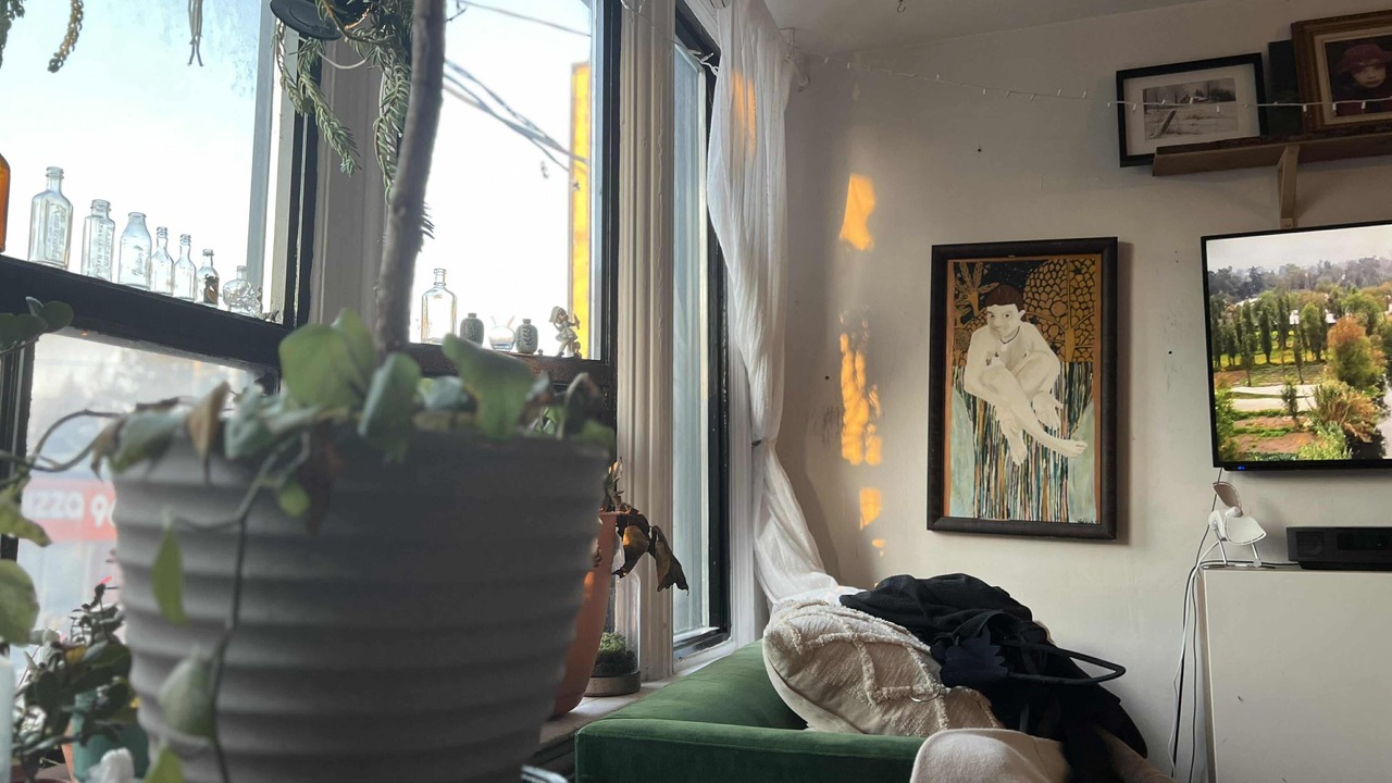 Photo of Livingroom in Leslieville