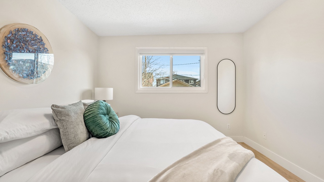 Photo of Bedroom in Inglewood