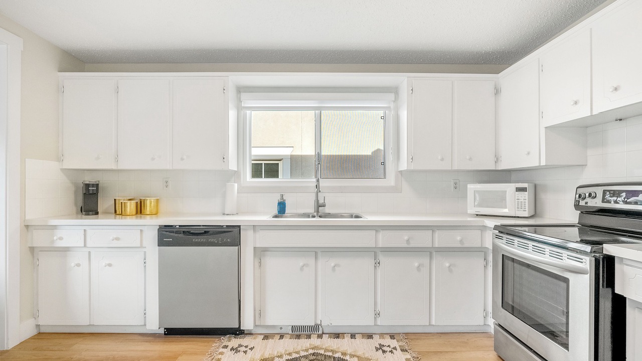 Photo of Kitchen in Inglewood