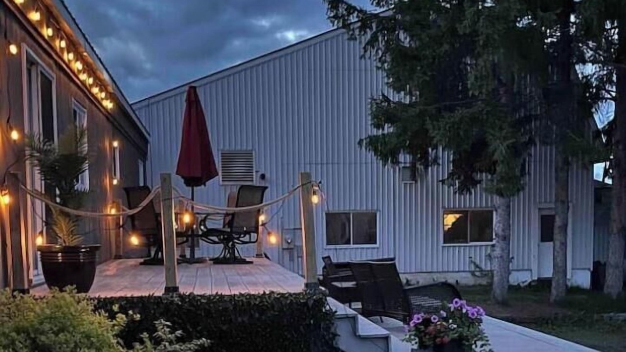 Photo of Patio Balcony in Merrickville-Wolford