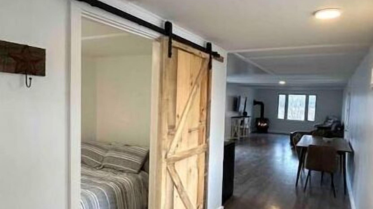 Photo of Bedroom in Merrickville-Wolford