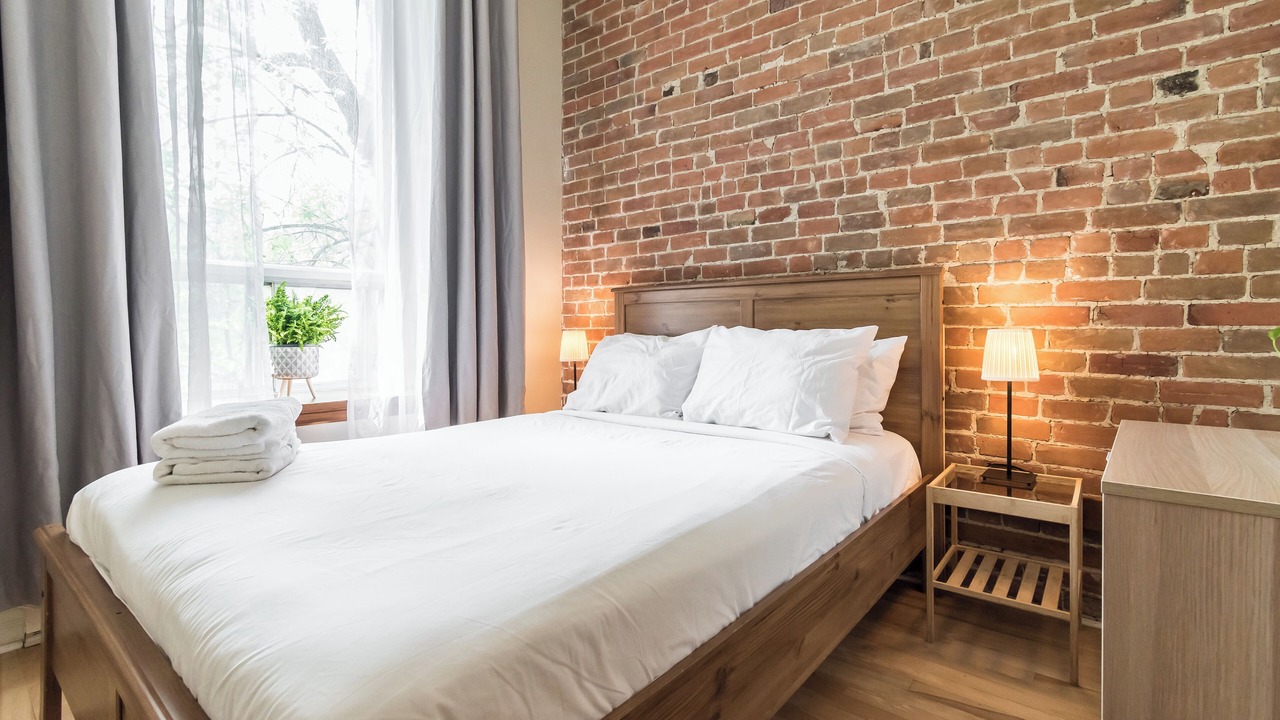 Photo of Bedroom in Latin Quarter