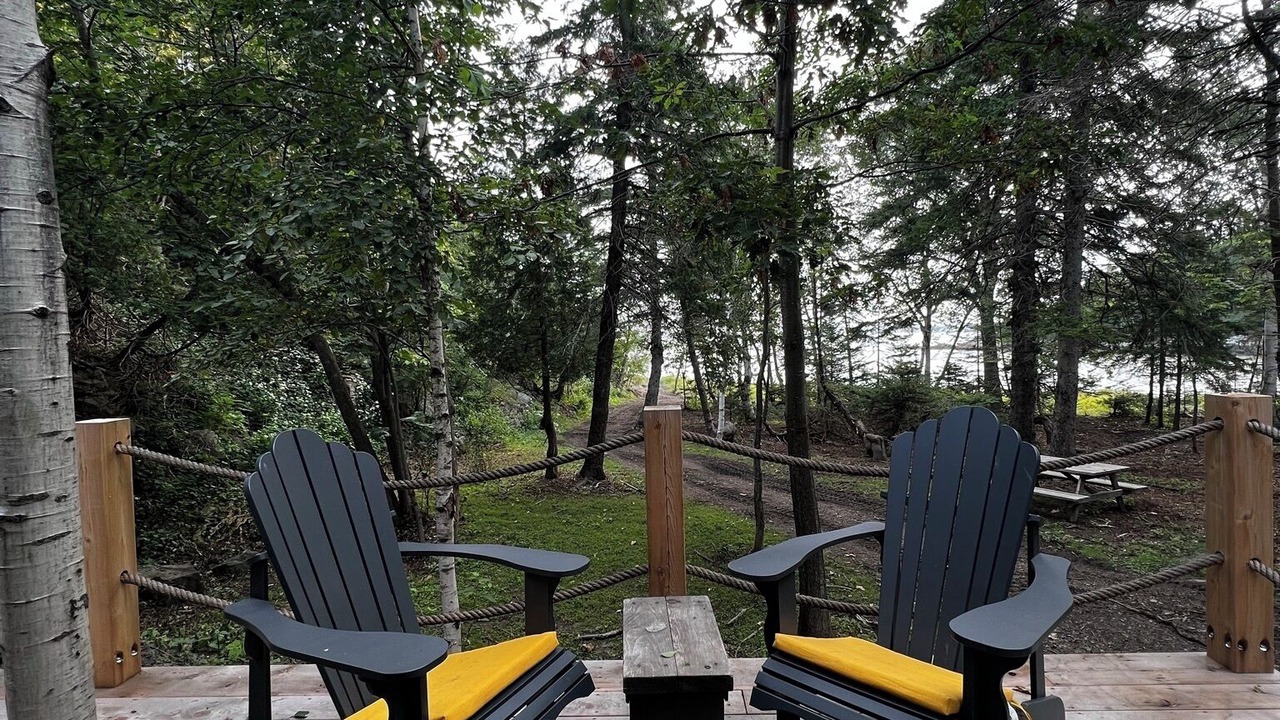 Photo of Patio Balcony in Saint-Antoine-de-l'Isle-aux-Grues