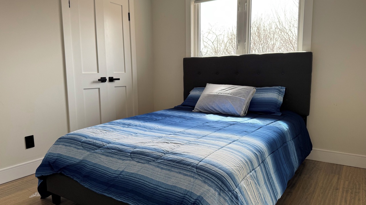 Photo of Bedroom in Richmond Hill