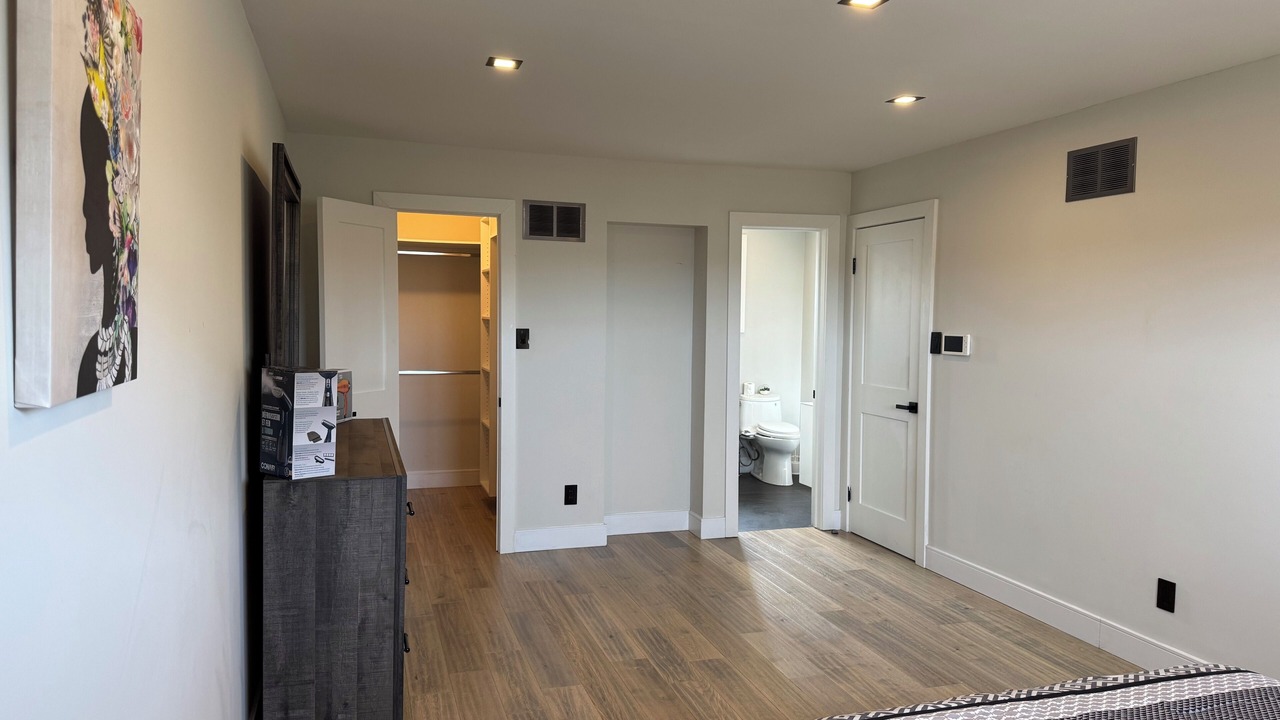 Photo of Bedroom in Richmond Hill
