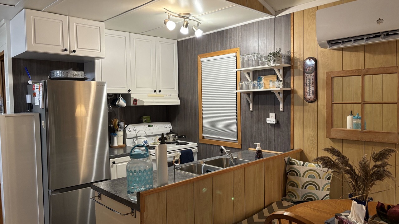 Photo of Kitchen in Adolphustown