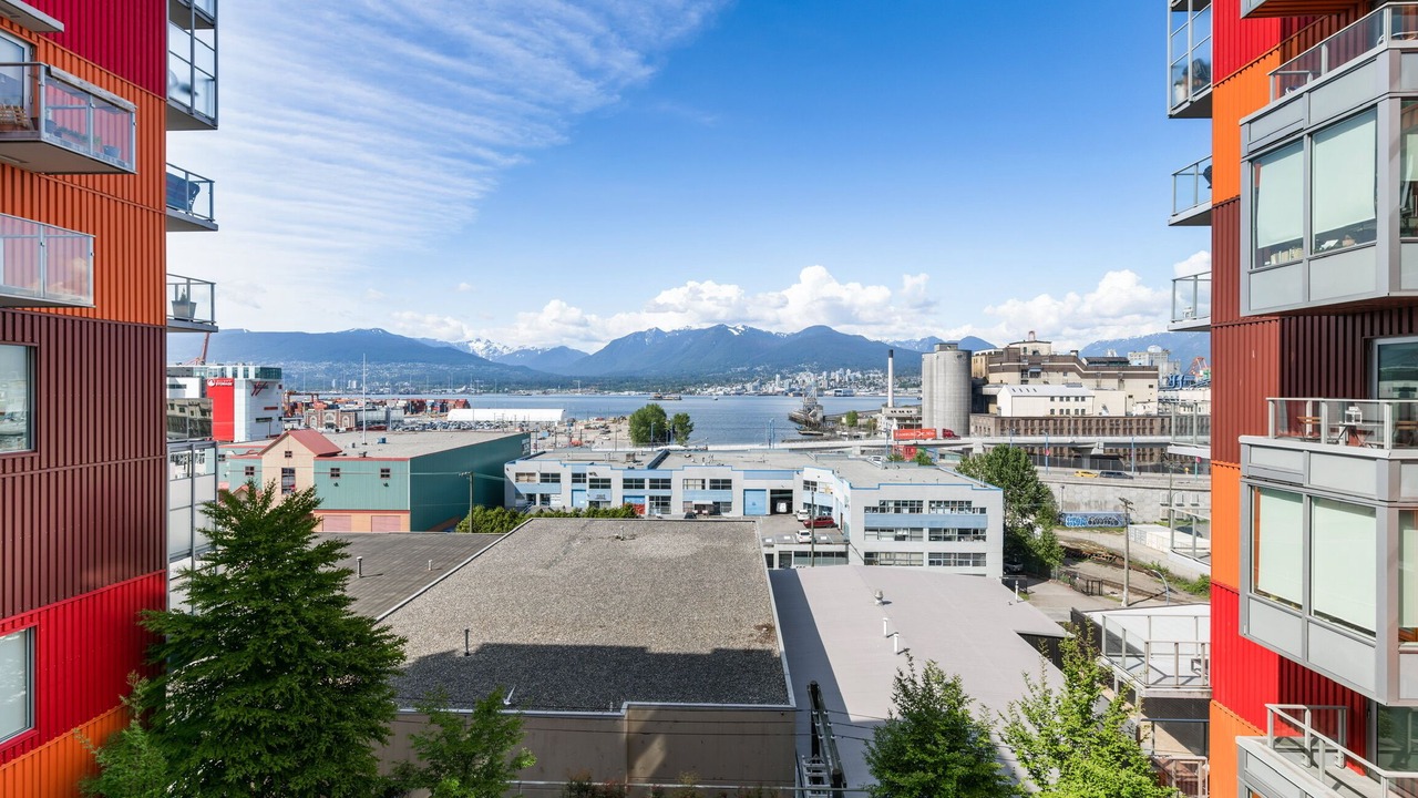 Photo of Others in Downtown Eastside