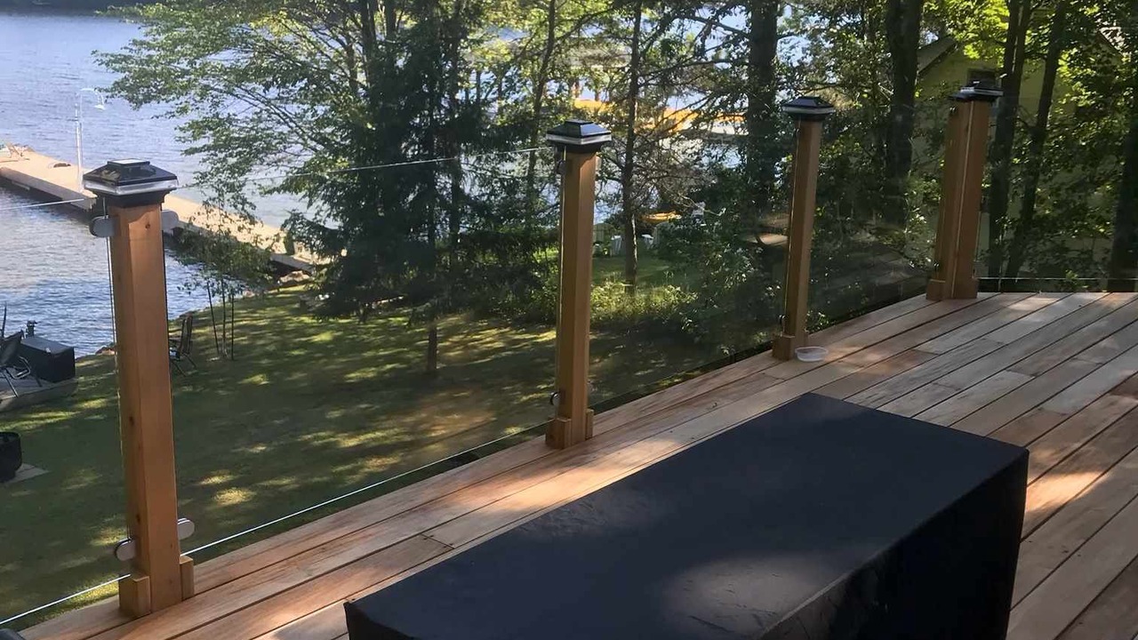 Photo of Patio Balcony in Muskoka Lakes