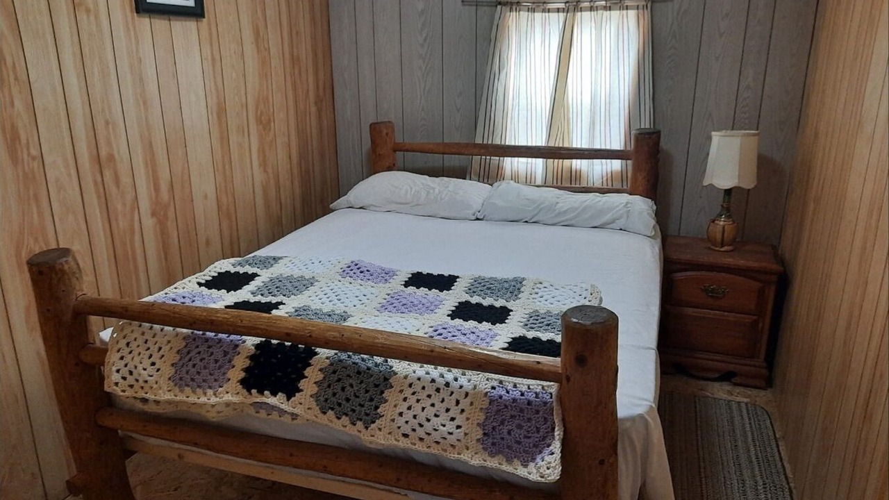 Photo of Bedroom in Sioux Narrows Nestor Falls