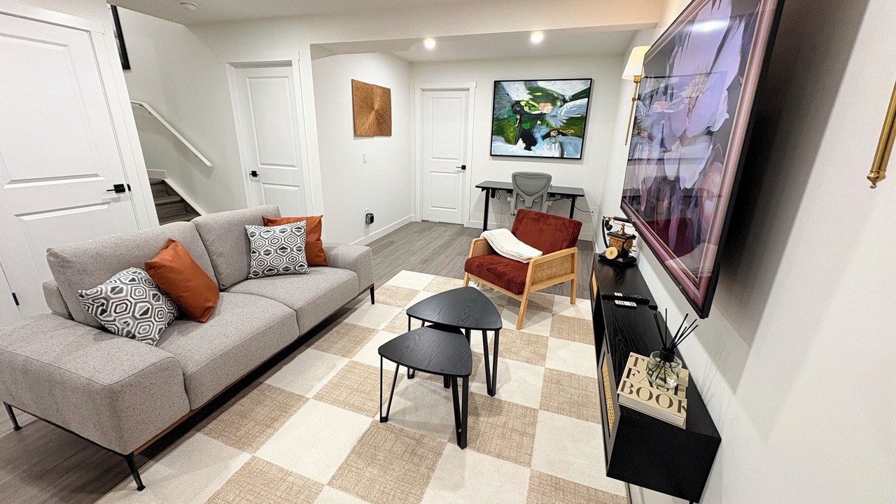 Photo of Livingroom in Chestermere