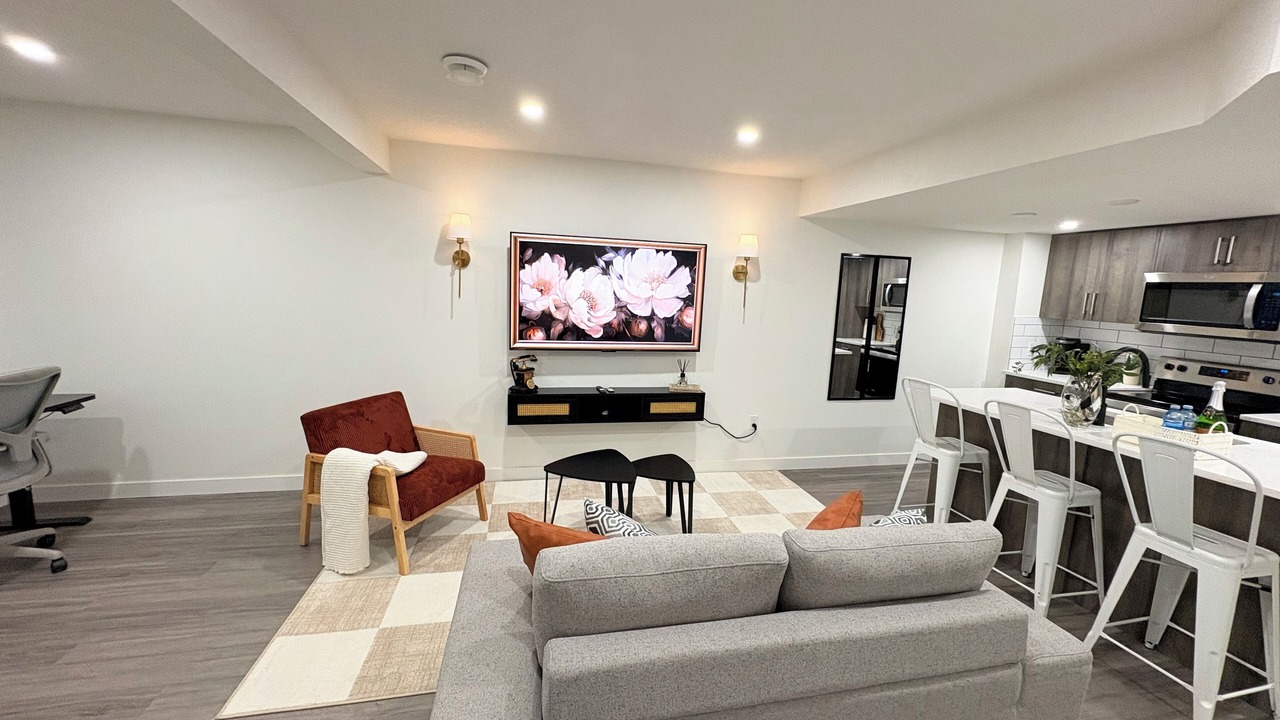 Photo of Livingroom in Chestermere