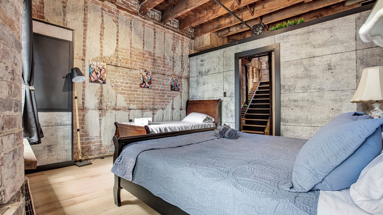 Photo of Bedroom in Downtown Montreal