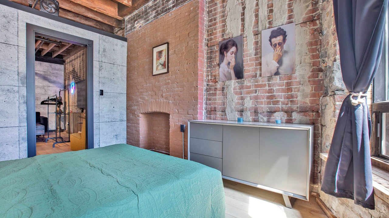 Photo of Bedroom in Downtown Montreal