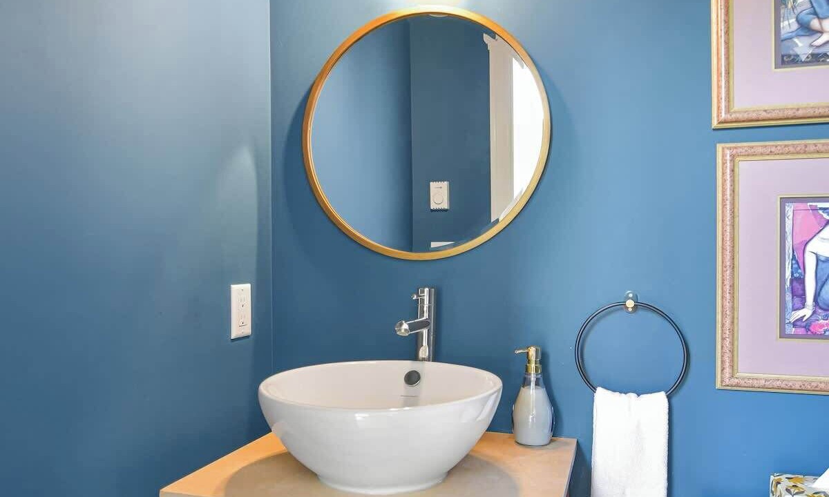 Photo of Bedroom in Otter Point