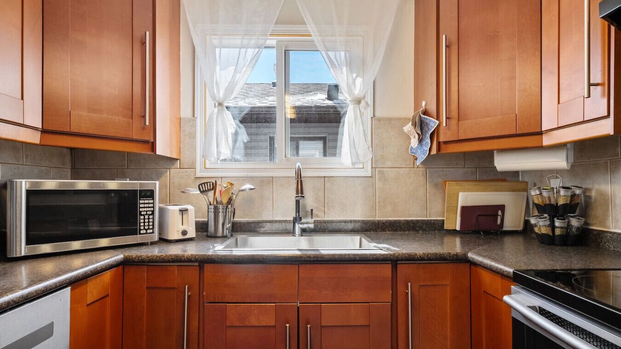 Photo of Kitchen in Southeast Calgary