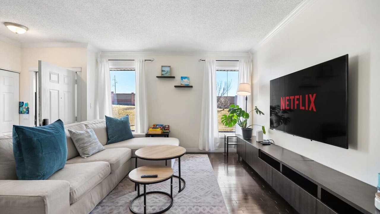 Photo of Livingroom in Southeast Calgary