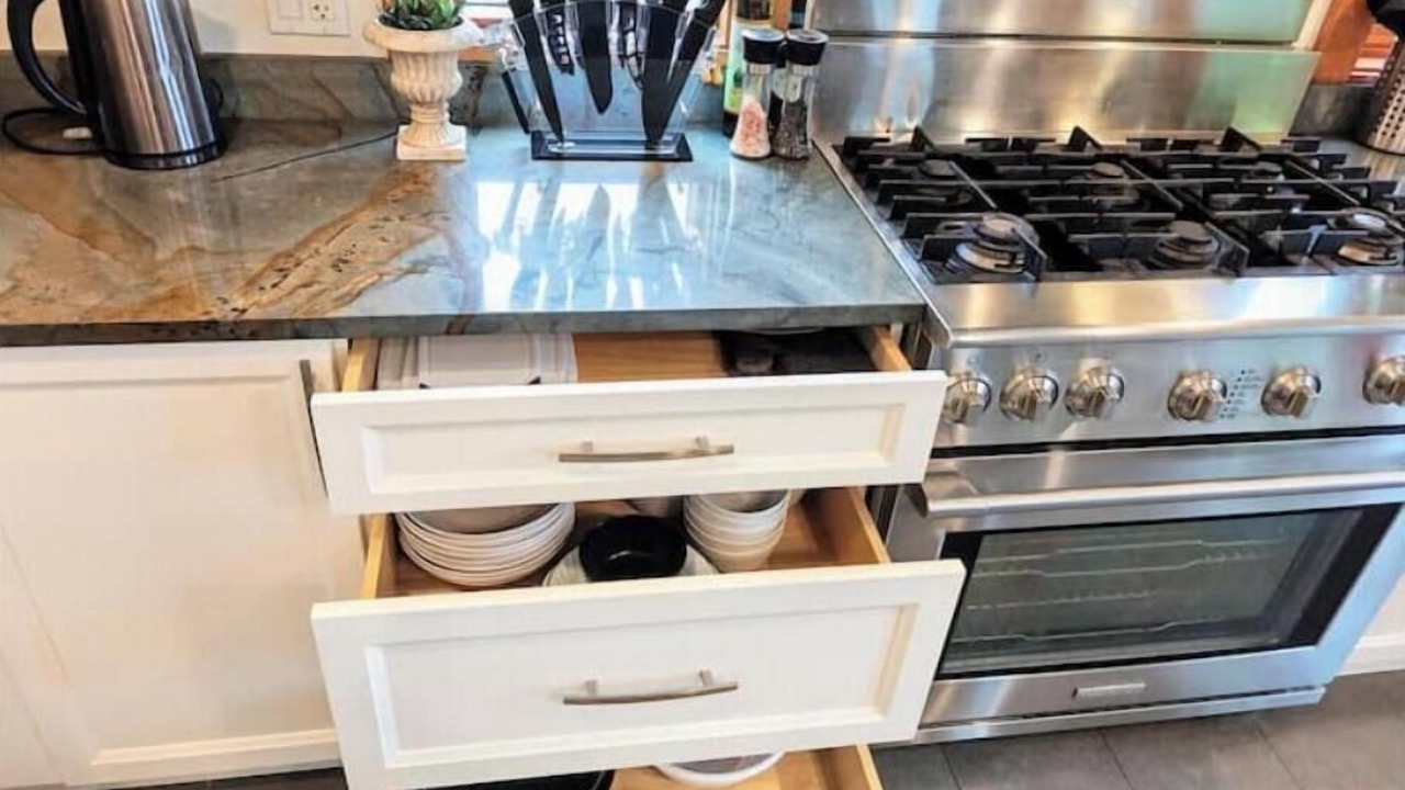 Photo of Kitchen in Dundarave