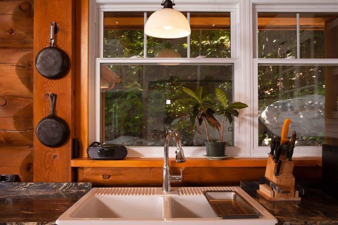 Photo of Kitchen in Les Pays-d'en-Haut Regional County Municipality