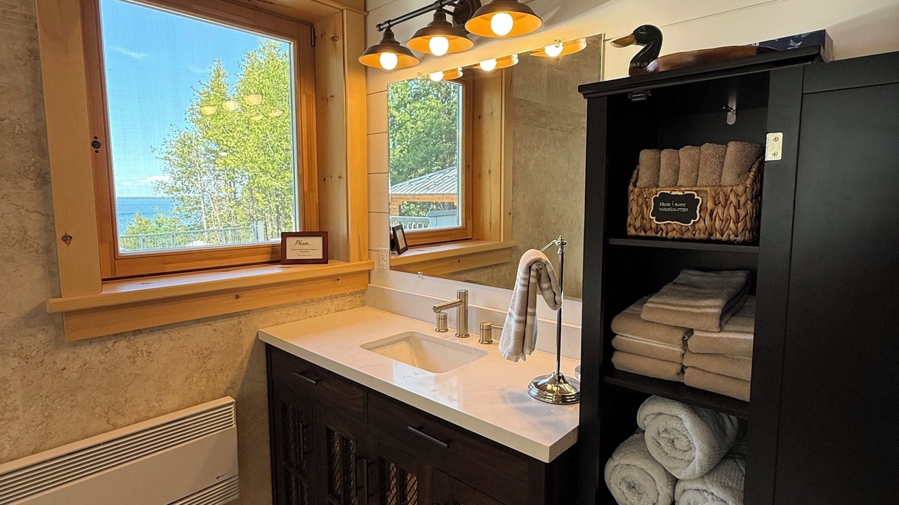 Photo of Bathroom in Manitoulin District