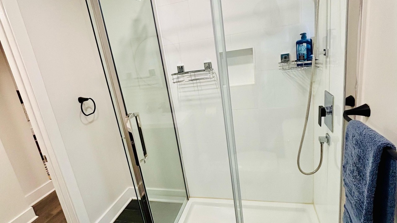 Photo of Bathroom in LaSalle