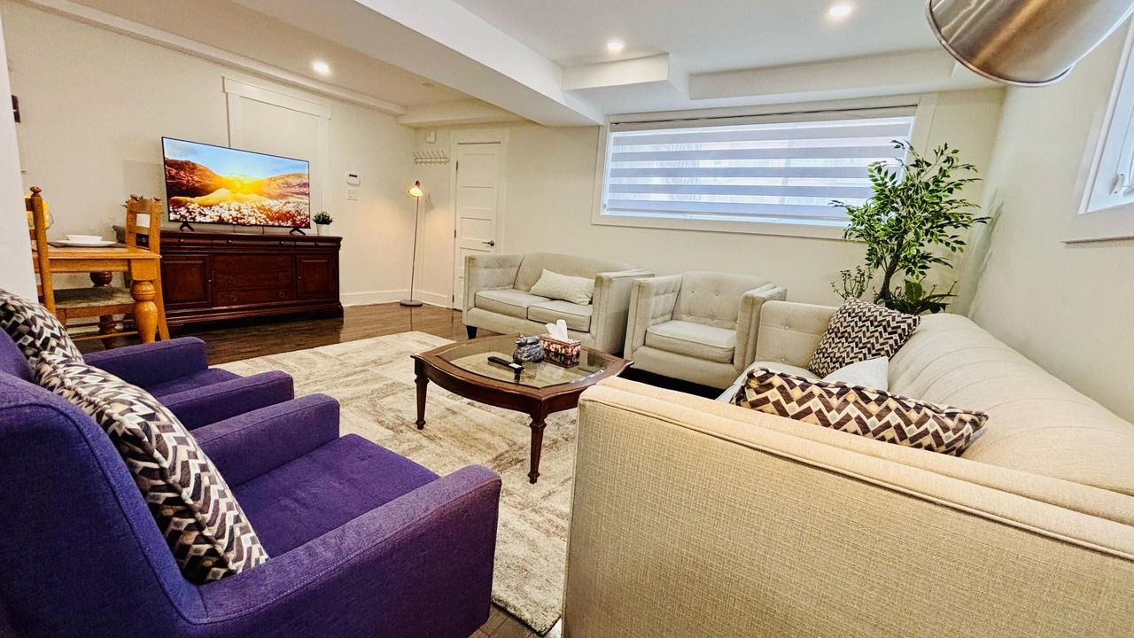 Photo of Livingroom in LaSalle