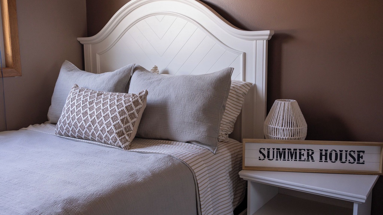 Photo of Bedroom in Markerville