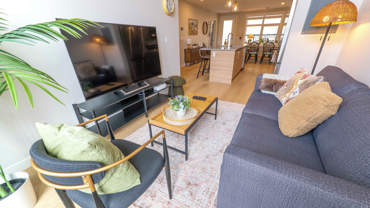 Photo of Livingroom in Harvie Heights