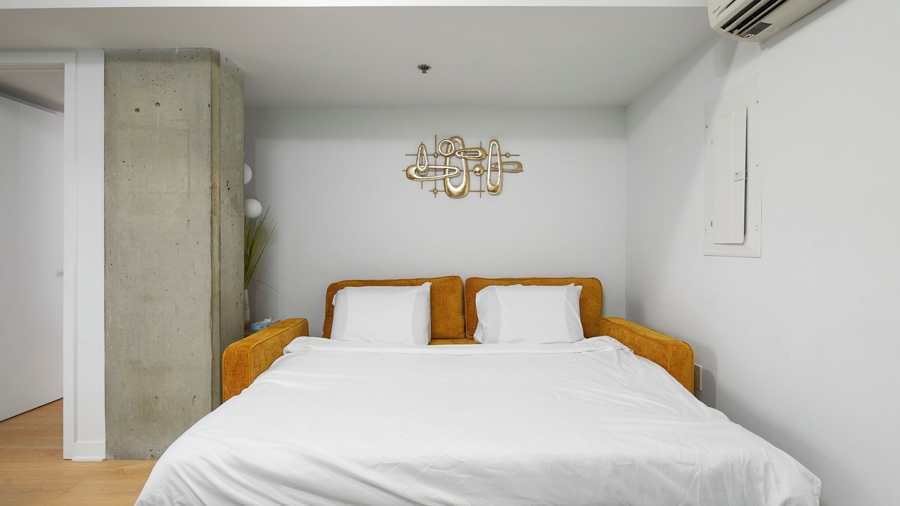 Photo of Bedroom in Quartier des Spectacles