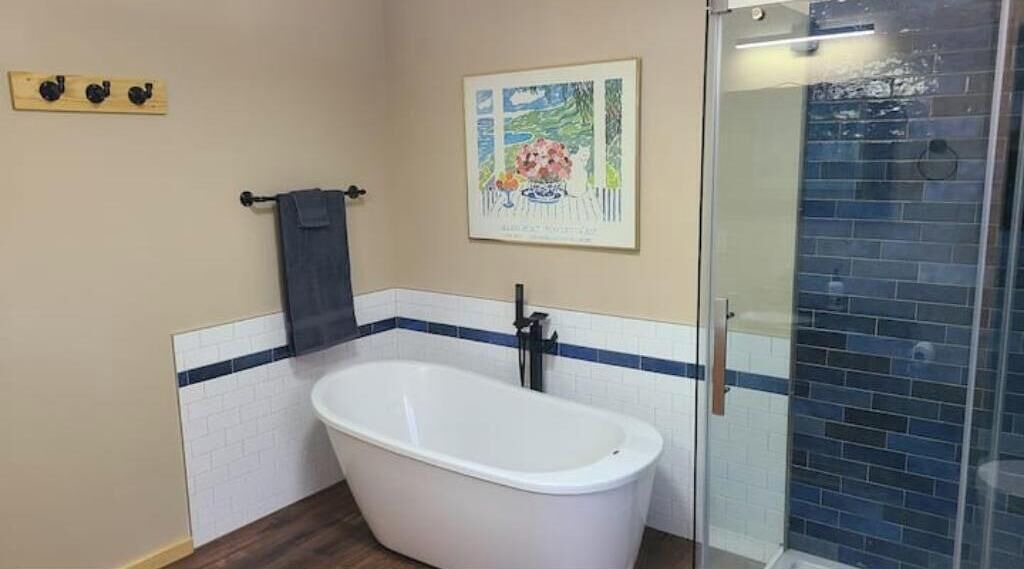 Photo of Bathroom in Lower Ohio