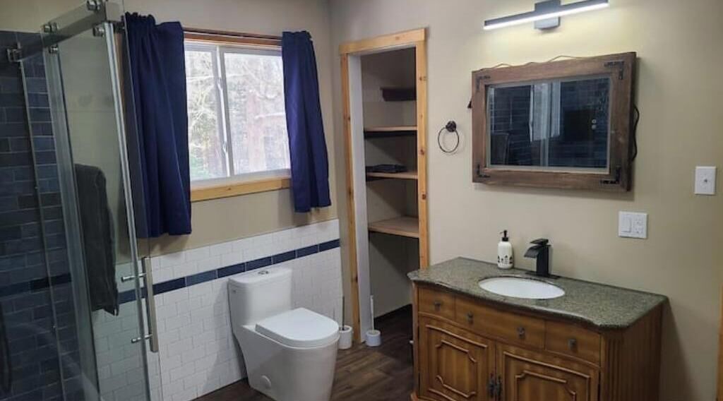 Photo of Bathroom in Lower Ohio