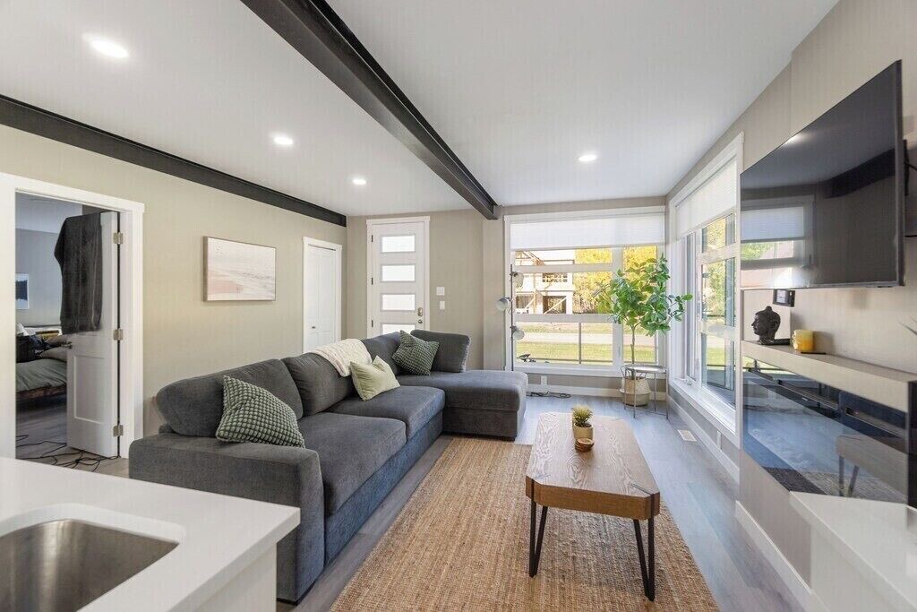 Photo of Livingroom in Central Alberta