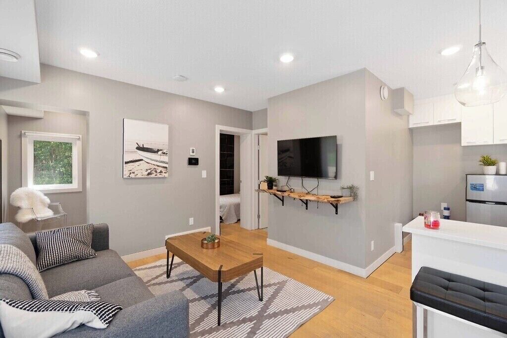 Photo of Livingroom in Central Alberta