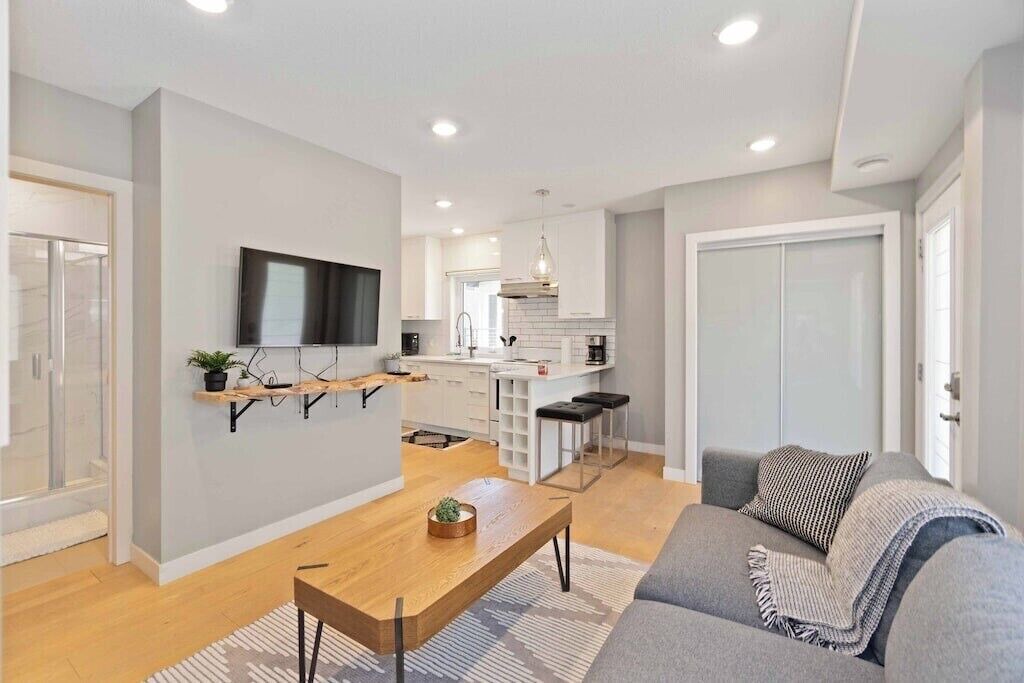 Photo of Livingroom in Central Alberta