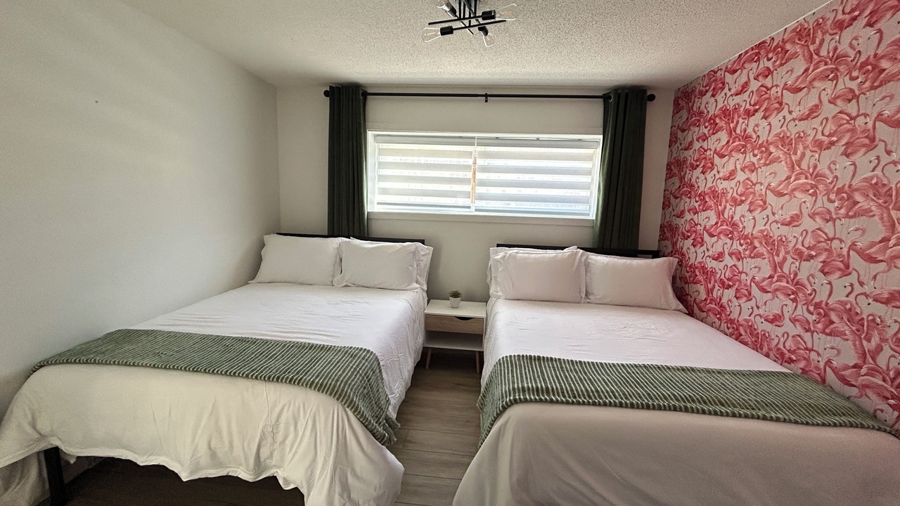 Photo of Bedroom in Canyon Meadows