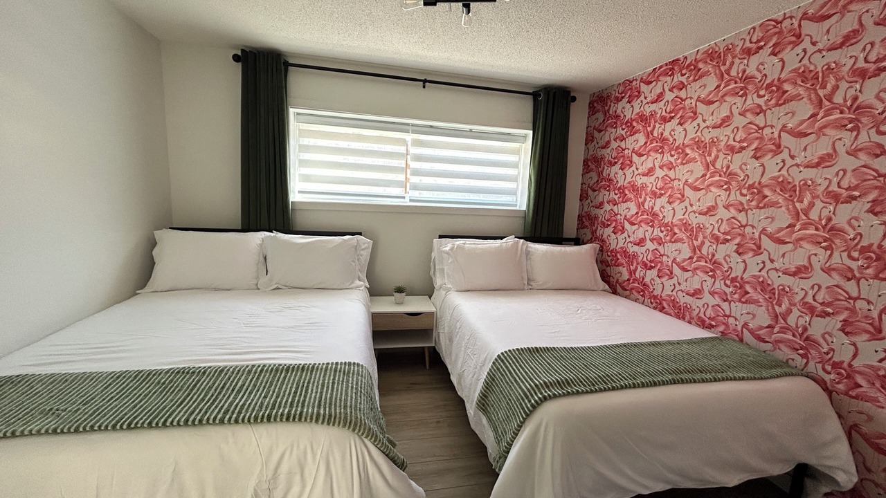Photo of Bedroom in Canyon Meadows