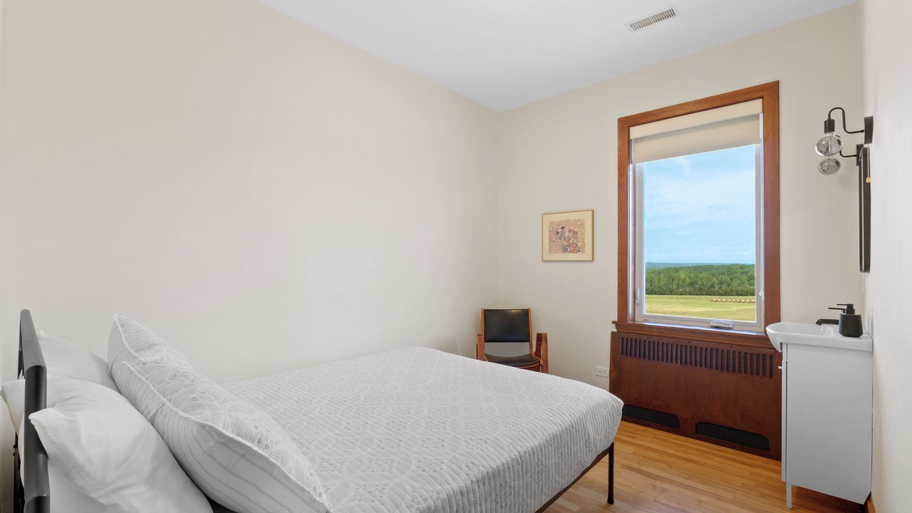 Photo of Bedroom in Memramcook