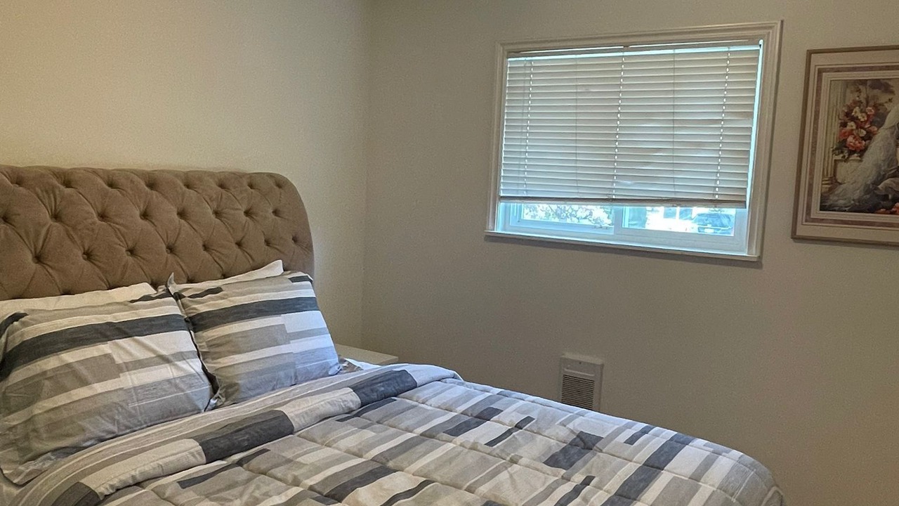 Photo of Bedroom in Guildford