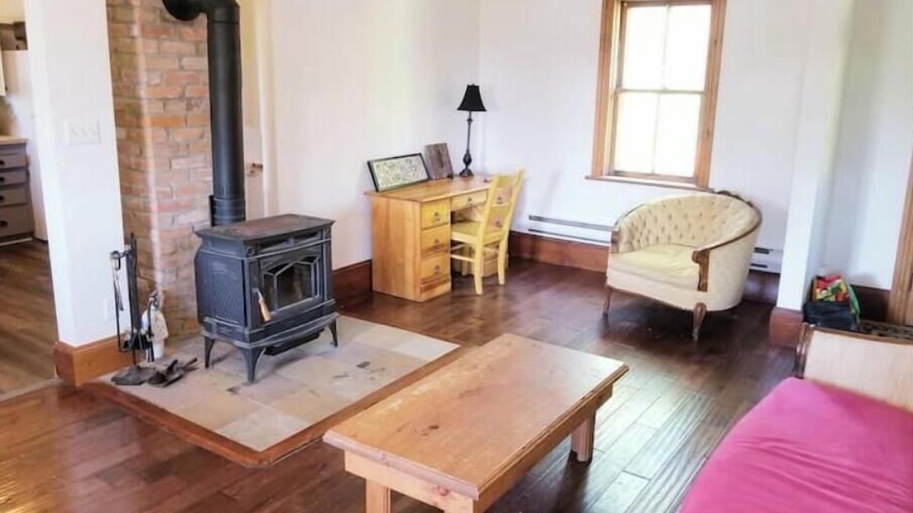 Photo of Livingroom in Pontiac