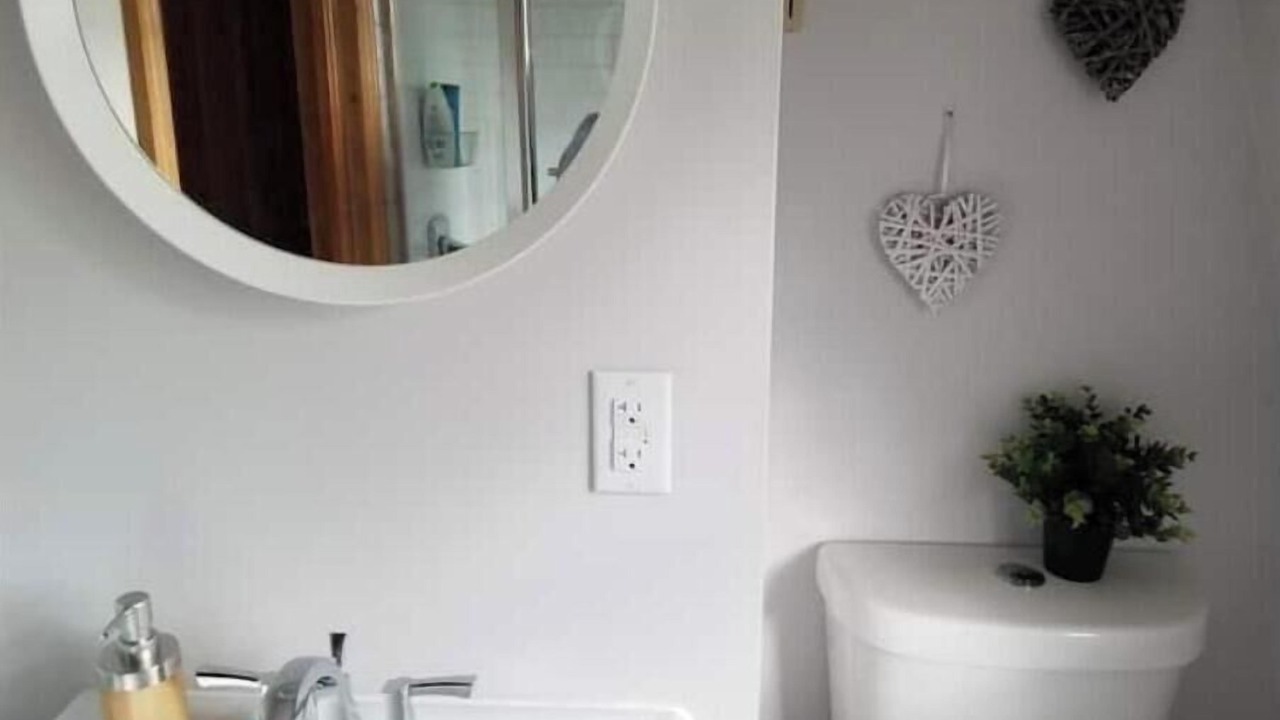 Photo of Bathroom in Pontiac