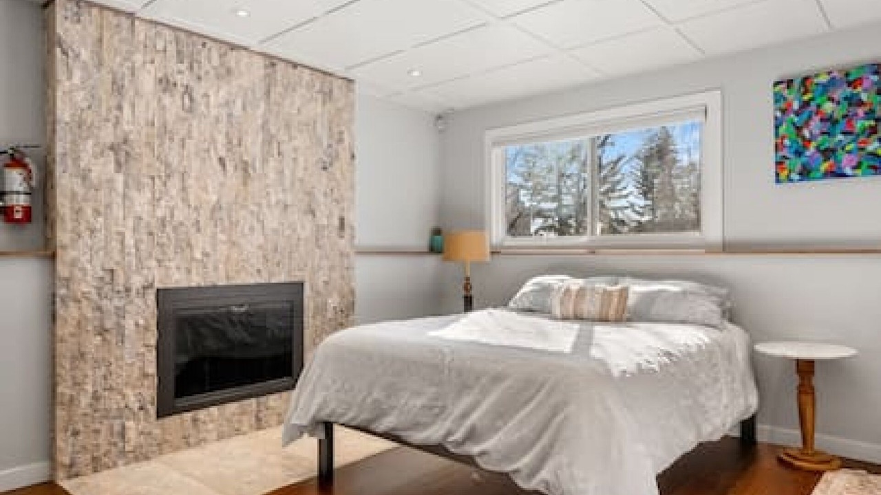 Photo of Bedroom in Kelvin Grove