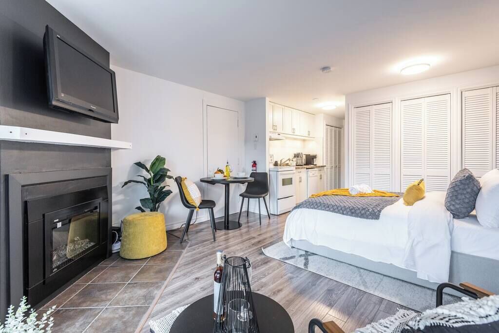 Photo of Bedroom in Mont-Tremblant Village