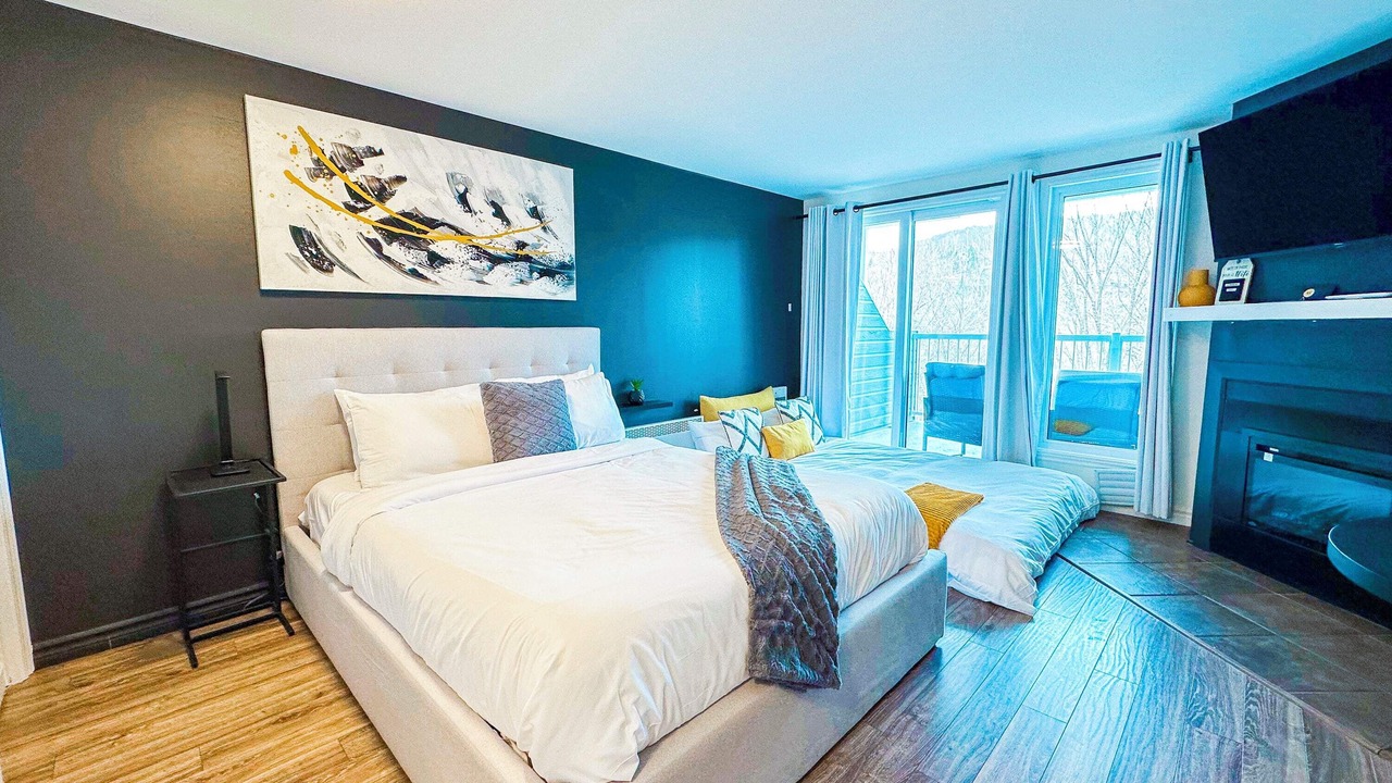 Photo of Bedroom in Mont-Tremblant Village